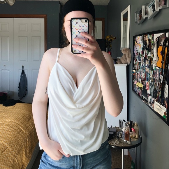 White Flowy Tank Top - Picture 6 of 8